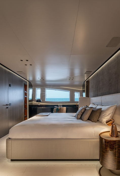 Yacht - images gallery 1